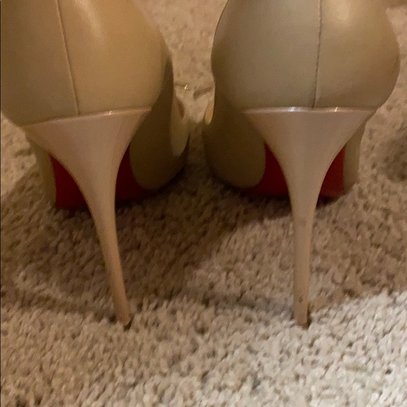 Christian Louboutin Pumps - Picture 4 of 5